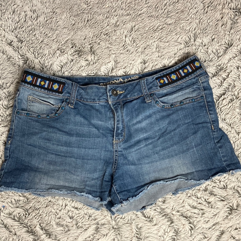 🦋 3 for $12 🦋 Arizona Jean Co. denim shorts